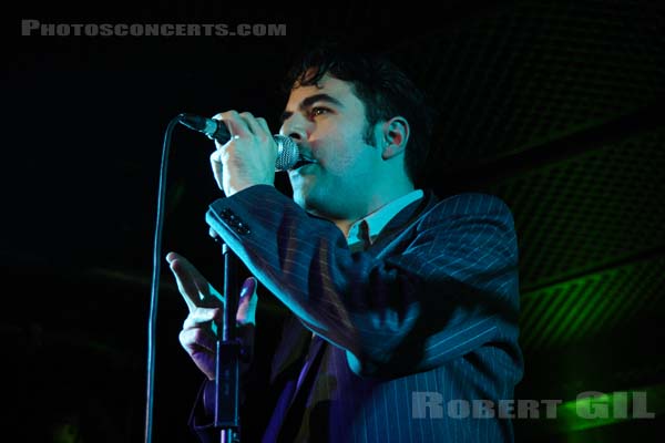 GULCHER - 2005-12-07 - PARIS - Batofar - 